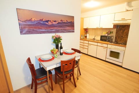 Golden River Apartment in Interlaken