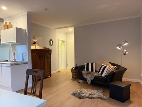 Kitchen or kitchenette, Living room, Seating area