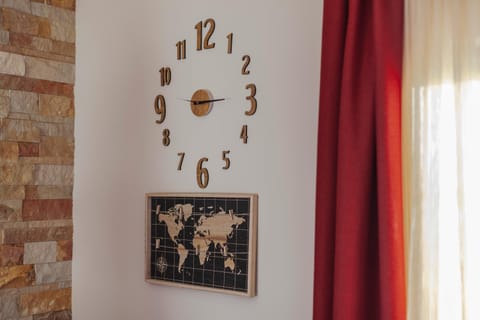 Day, Winter, Living room, Decorative detail, On site