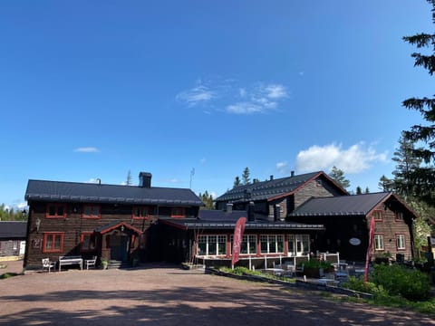 Property building, Summer