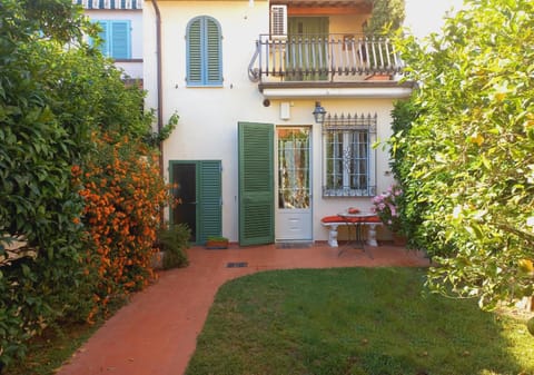 Villino San Martino Villa in Viareggio