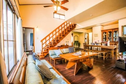 TV and multimedia, Living room, Dining area, fireplace