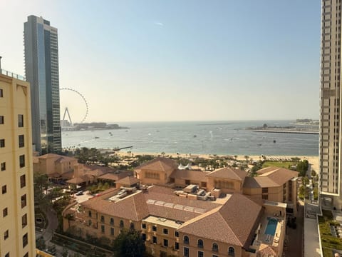 Royal Beach Residence Apartment in Dubai