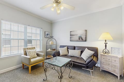Beach Peace - DIBC 206B Apartment in Dauphin Island