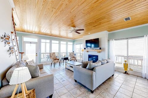 Surf N' Turf House in Dauphin Island