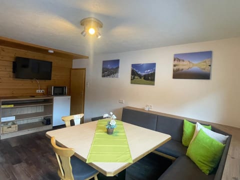 Ferienwohnungen Haus Bergflora Apartment in Tyrol