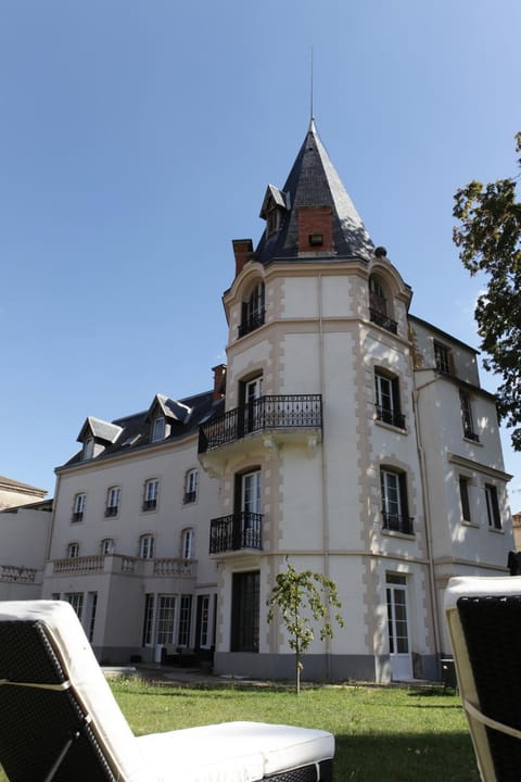 Property building, Landmark view