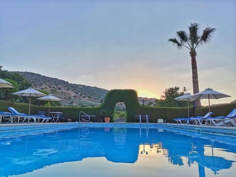 Summer, Swimming pool