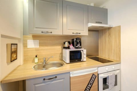 L'atelier - Hyper centre de Fontainebleau - proche INSEAD Apartment in Fontainebleau