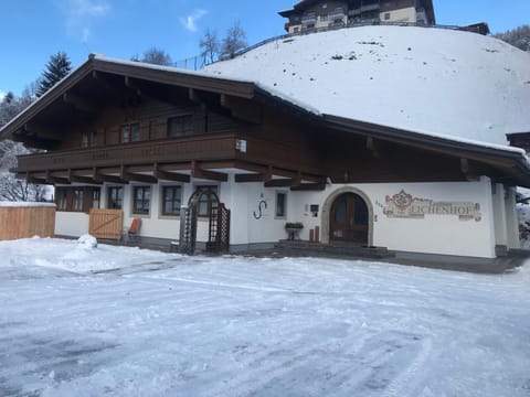 Property building, Winter