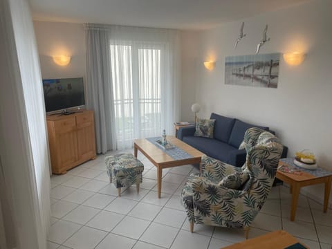 TV and multimedia, Living room, Photo of the whole room