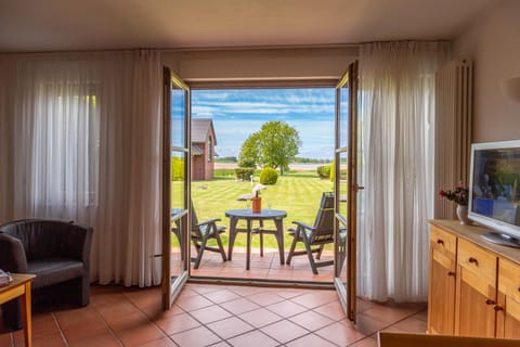 Balcony/Terrace, Living room