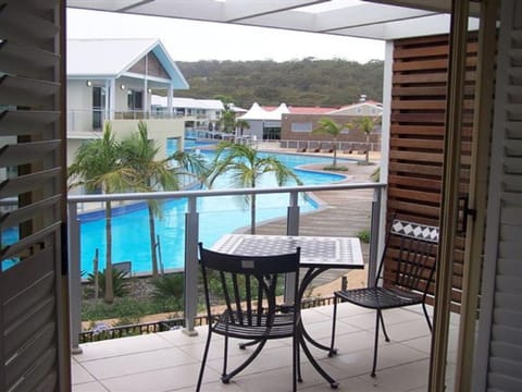 Balcony/Terrace, Pool view