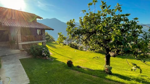 Casa Vacanze La CASA DEL SOLE Apartment in Province of Brescia