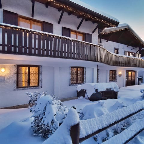 Property building, Winter