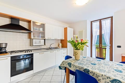 Kitchen or kitchenette, dishwasher, minibar, pet friendly