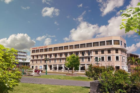 Property building, Day