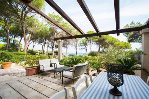 Patio, Garden view, Sea view