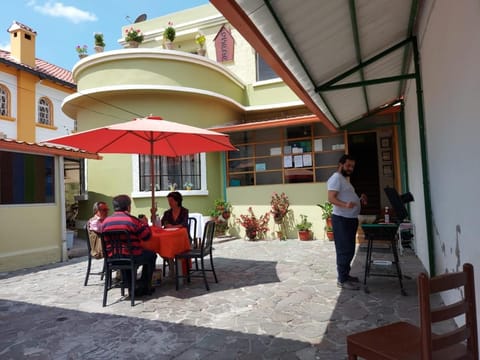 Staff, Garden, Meals
