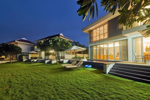 Property building, Night, Garden, sunbed