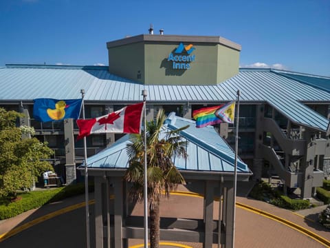 Property building, Facade/entrance