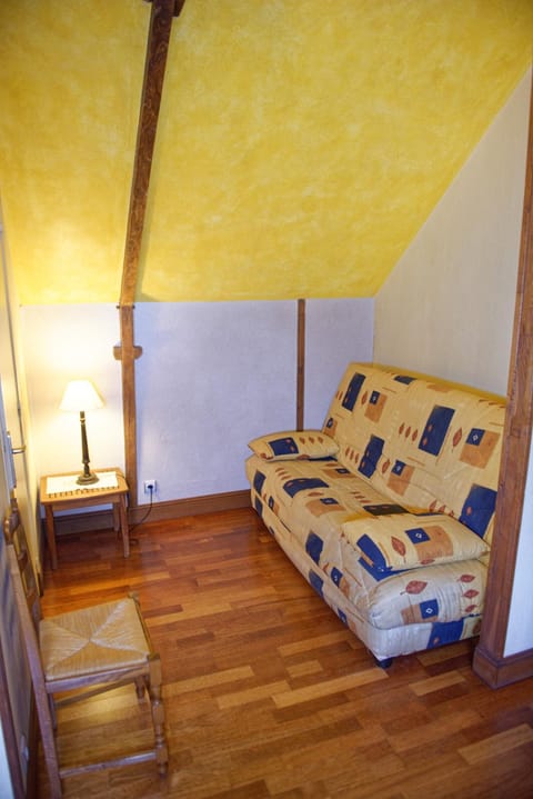 Living room, Bedroom