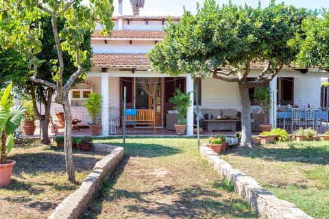 Alghero Villa Angela con giardino vicino al mare Villa in Alghero