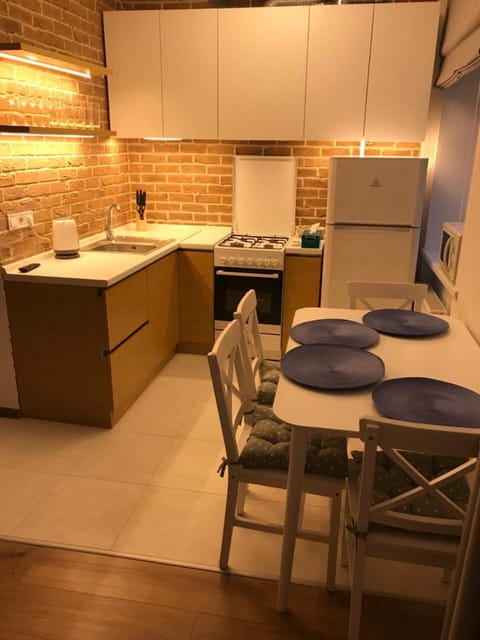 Coffee/tea facilities, Balcony/Terrace, Balcony/Terrace, Kitchen or kitchenette, Decorative detail, Dining area, Communal kitchen