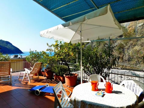 Attico vista mare, Levanto Apartment in Levanto