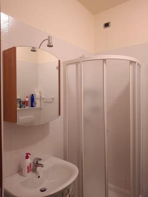 Monolocale nuovissimo, Levanto Apartment in Levanto