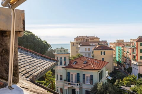 Attico spazioso e con Vista, Levanto Apartment in Levanto