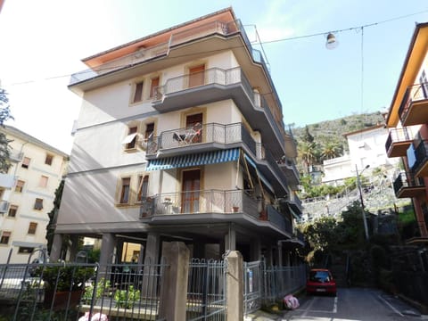 Accogliente appartamento a 100m dal mare, Levanto Apartment in Levanto