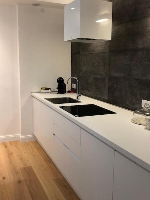 Home Sweet Home- free parking Apartment in Treviso