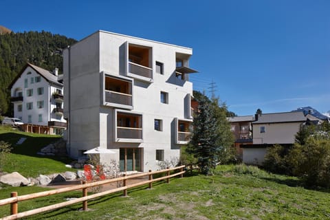Alpine Lodge Chesa Plattner Nature lodge in Samedan