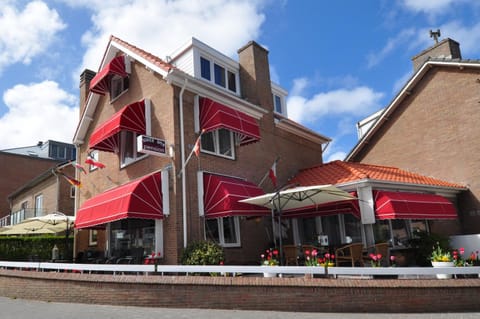 Property building, Spring