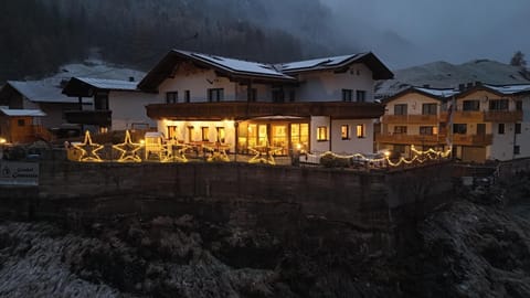 Property building, Night