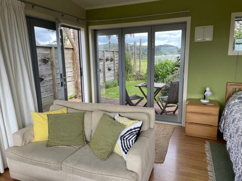 Garden, View (from property/room), Balcony/Terrace, Living room, Seating area