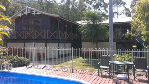Garden, Garden, Seating area, Swimming pool, Swimming pool