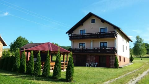 Property building, Day, Garden