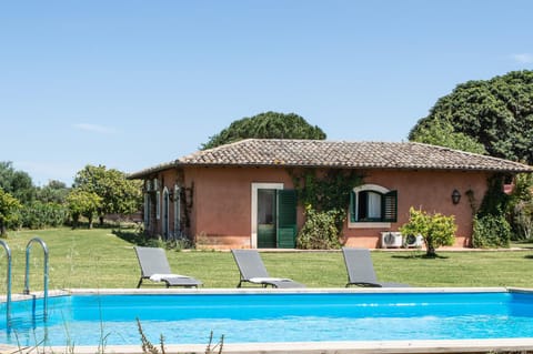 Garden view, Swimming pool, Swimming pool