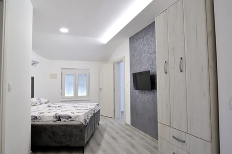 Palace apartments Mostar Bed and Breakfast in Mostar