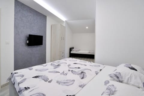 Palace apartments Mostar Bed and Breakfast in Mostar