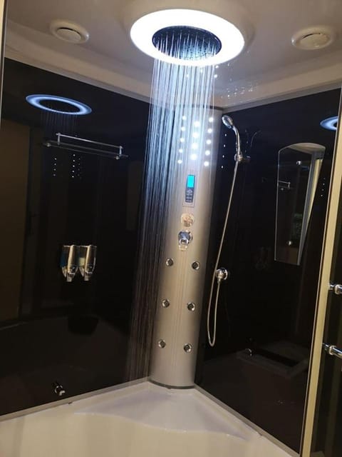 Shower, Bathroom, Bath