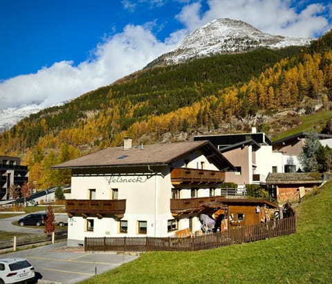 Property building, Natural landscape