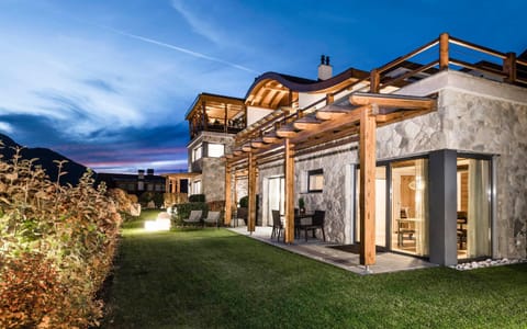 Property building, Balcony/Terrace