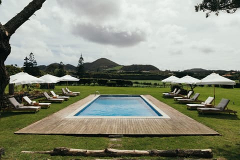 Natural landscape, Garden, Garden view, Mountain view, Pool view, Swimming pool, sunbed