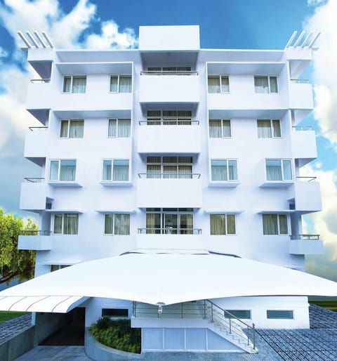 Facade/entrance, On site, City view