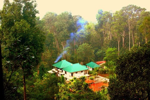 Property building, Day, Natural landscape, Mountain view