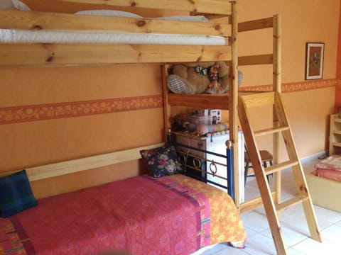 Photo of the whole room, bunk bed