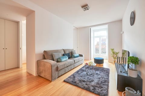 Living room, City view, Landmark view, Street view